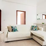 Chez Dione Tatil Evi *